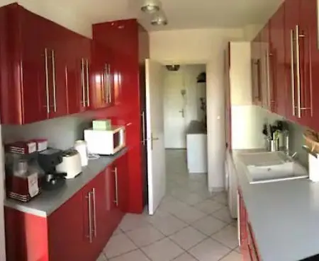 Apartamento Beau T3 Calme Et Idéalement Situé à *